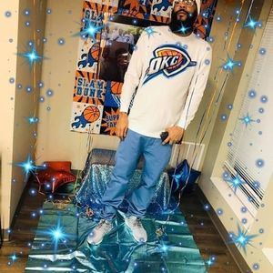 Meet your Posher, Roy